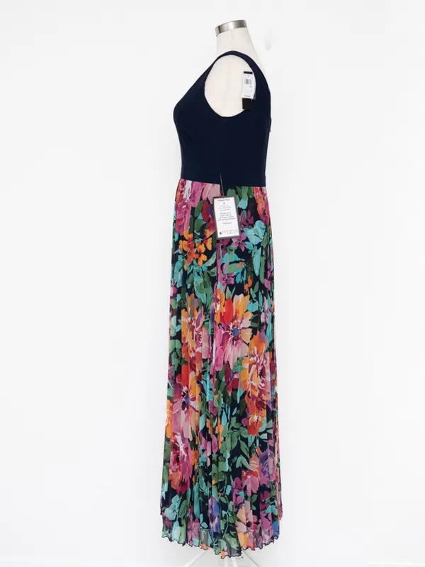 Xscape. Sleeveless Floral Maxi‎ Dress - Image 5