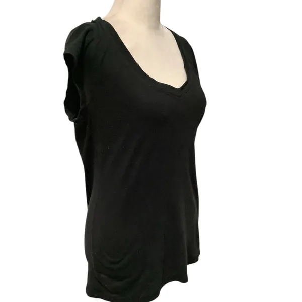 No Boundaries Women’s Black Short Cap Sleeve Tee. Size L - Image 3