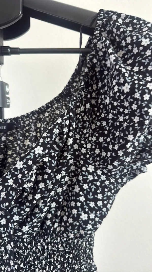 Love Tree Romper Floral Black Women’s - Image 9