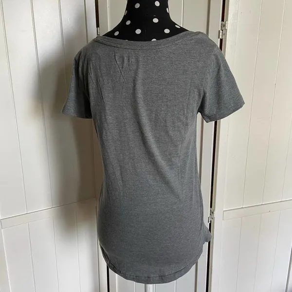The Victory Womens Shirt Size Small Florida Gators Est 1853 Gray Tee T-Shirt NEW - Image 28
