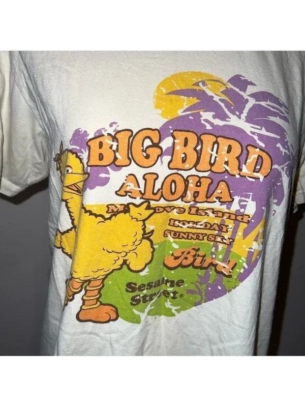 Vintage Big Bird Sesame Street Short Sleeve Tee Shirt Size Small - Image 2