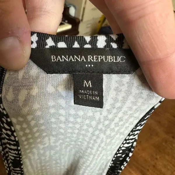 Banana Republic monochrome stretchy vacationcore maxi dress - Image 3