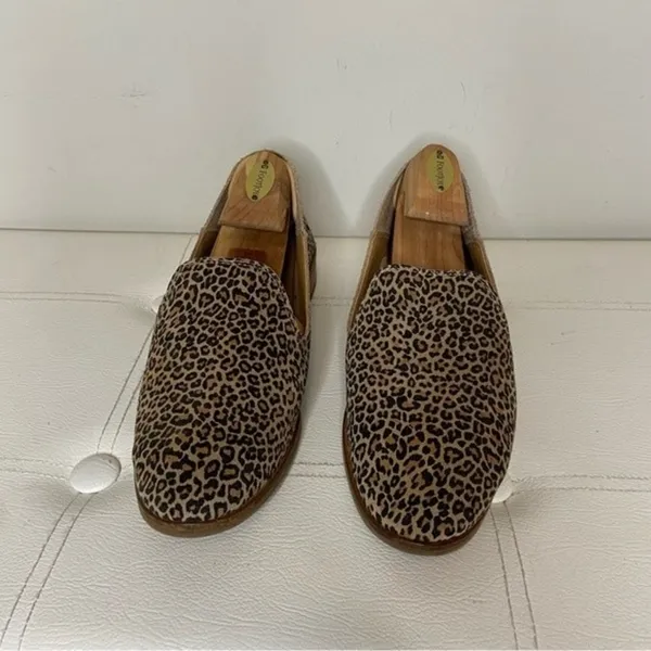 Cahill Leopard Print Loafer Eyelash Sophia Leather Loafers Size 10 - Image 5
