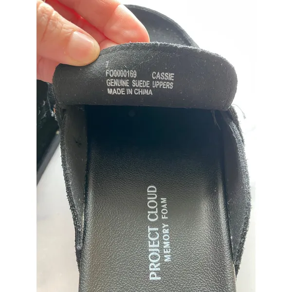 Project Cloud Genuine Suede Cassie Clogs Black Size 7 - Image 4