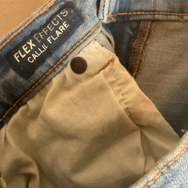 Aeropostale Flex Effects Callie Flare Distressed Jeans - Size 10 - Image 7