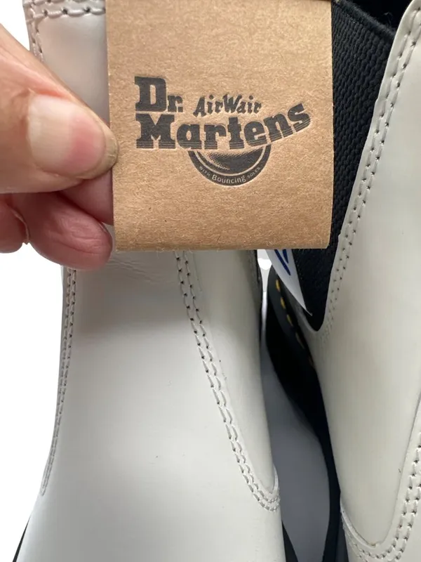 Dr. Martens Women 11 Unisex Genuine AirWair Leather Style 101 YS White Boots - Image 9