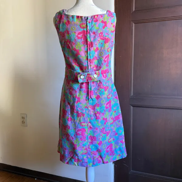 1960s Vintage Handmade Pink and Blue Floral Linen High Neck Shift Dress | Medium - Image 2