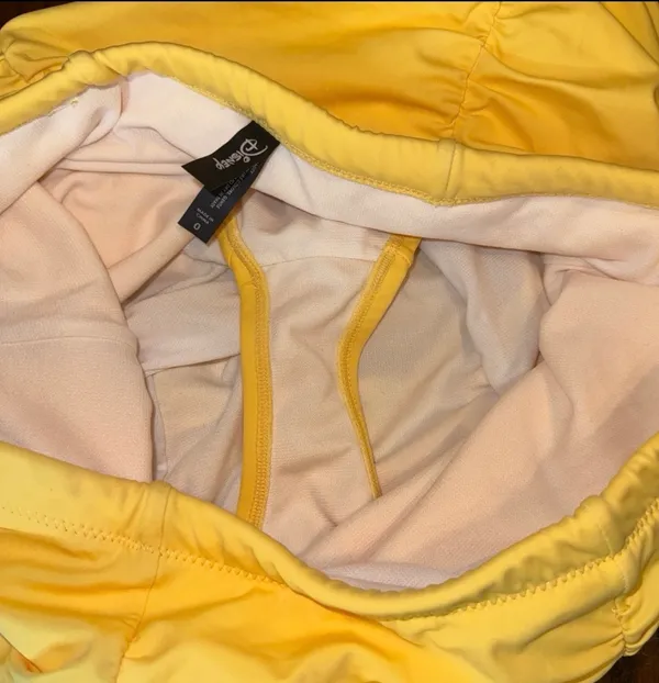 Disney swim skirt  - Image 6