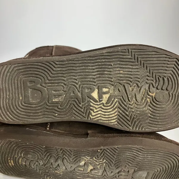 Bearpaw Emma short chocolate brown shearling boots pull‎ on women's size 9 boho - Image 7