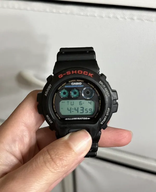 G-Shock Watch Waterproof - Image 2