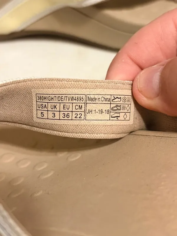 Women's Vionic 380 High Tide Beige Tan Flip Flop Wedge Sandals Size 5 - Image 3