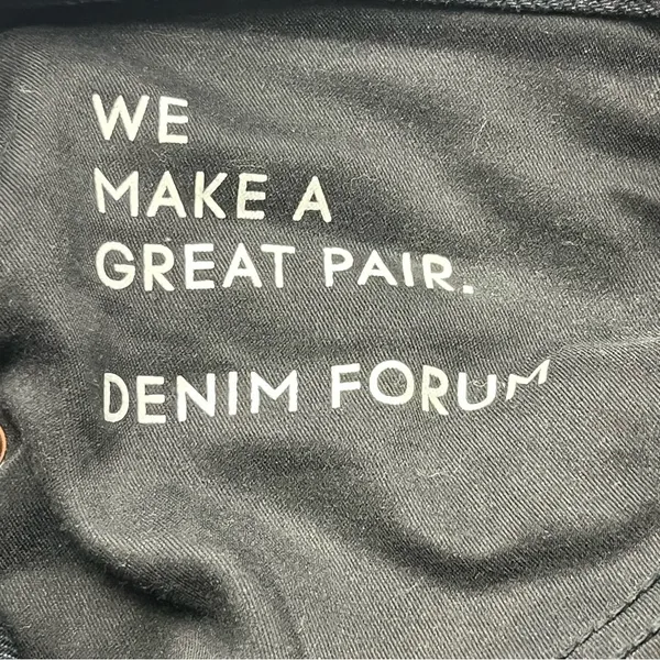 Aritzia Denim Forum The BF High Rise Loose 28L SZ 26 Black Denim Jean Button Fly - Image 10