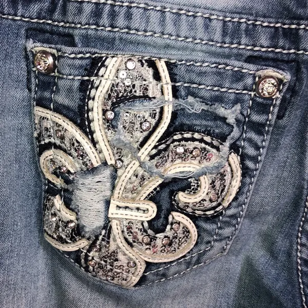 Miss me jeans standard boot cut size 25 white wash color distressed western jean - Image 4