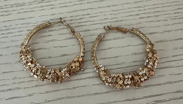 Detail Hoop Earrings REVOLVE  - Image 2