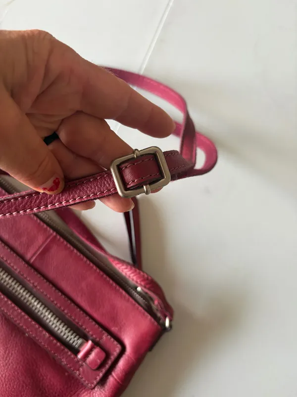 Fossil Cross Body Purse Maroon - Image 3