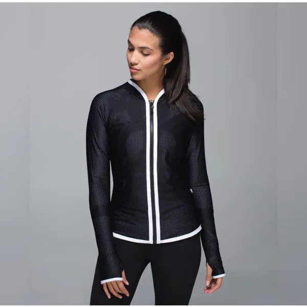 Lululemon Find Your Bliss Reversible Full Zip Jacket Black White Mesh Womens‎ 4 - Image 4