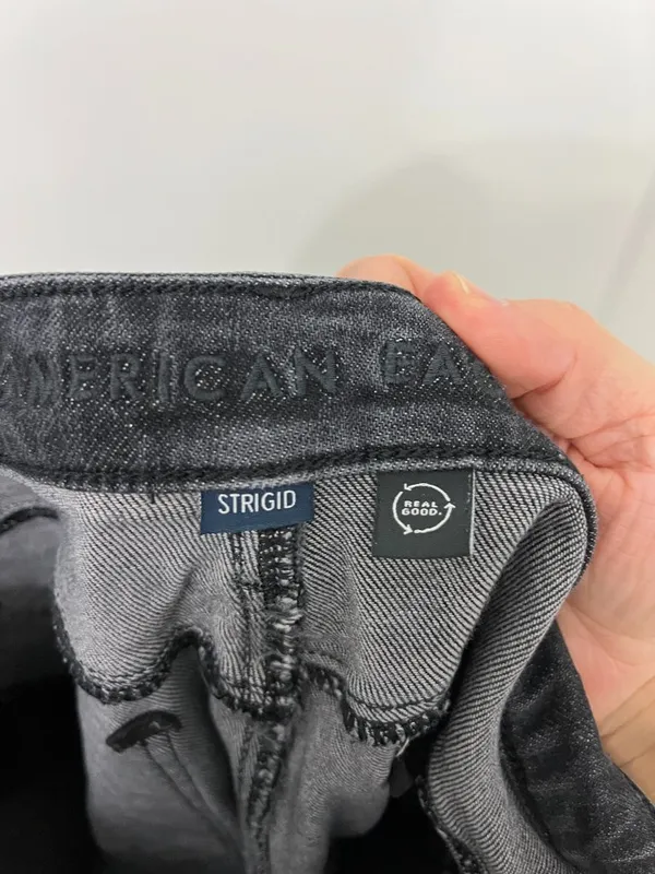 American Eagle Size 10 Black Strigid Highest Rise Mom Jeans - Image 7
