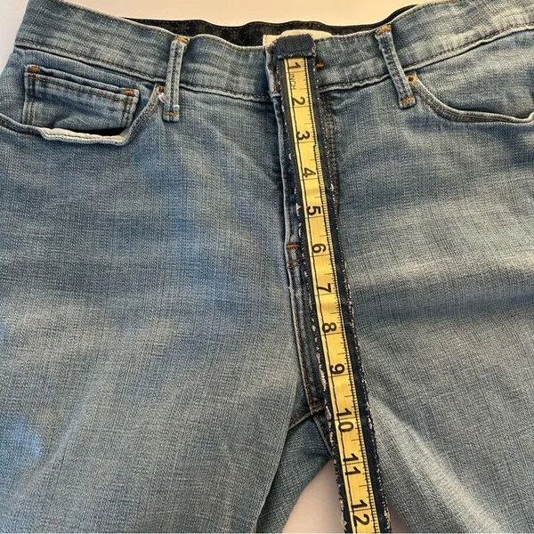 Levi’s 545 Low Waist Straight Leg Jeans Light Wash Size 8 - Image 7