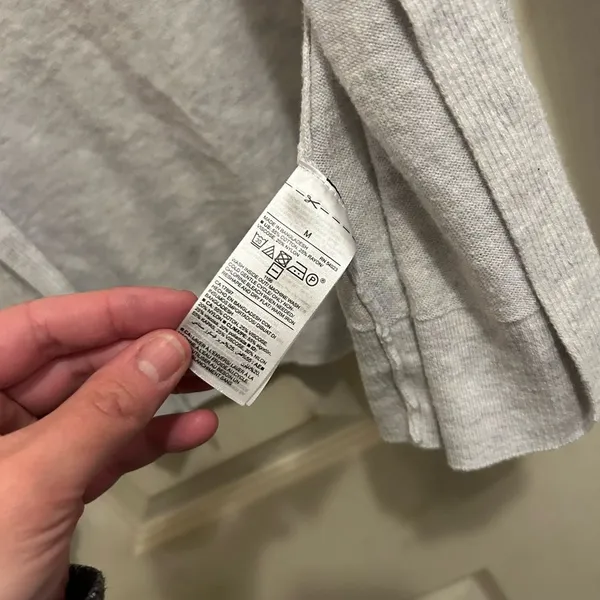 Old Navy Light Gray Open Front Cardigan  - size medium - Image 4