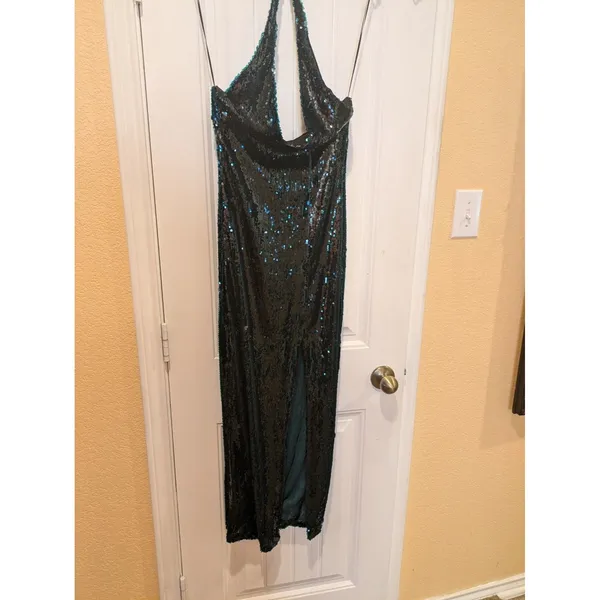 Zara Green Halter Neck Midi Sequinned Dress Size Xs - Image 4