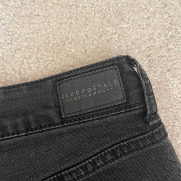 Aeropostale Black High Waisted Distressed Shorts Size 00 - Image 8