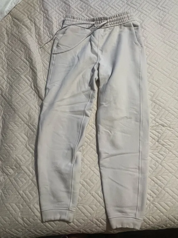 Loungeful Joggers Lululemon - Image 3