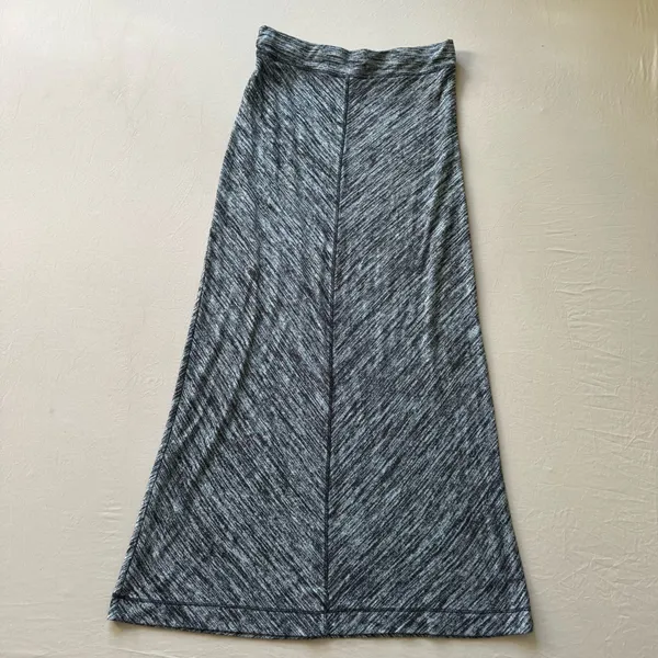 Marled Knit Maxi Skirt Gray Size M - Image 2