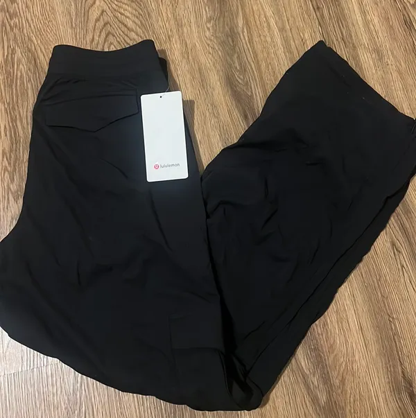 Lululemon Dance Studio Relaxed-Fit MR Cargo Pant - Image 2