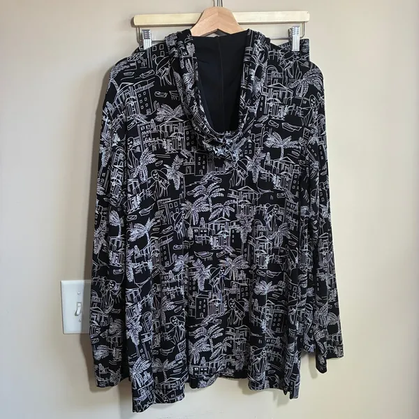 Chico's Travelers 2 Piece Skirt Set Size 2 Black White Village Print Women Large - Image 7