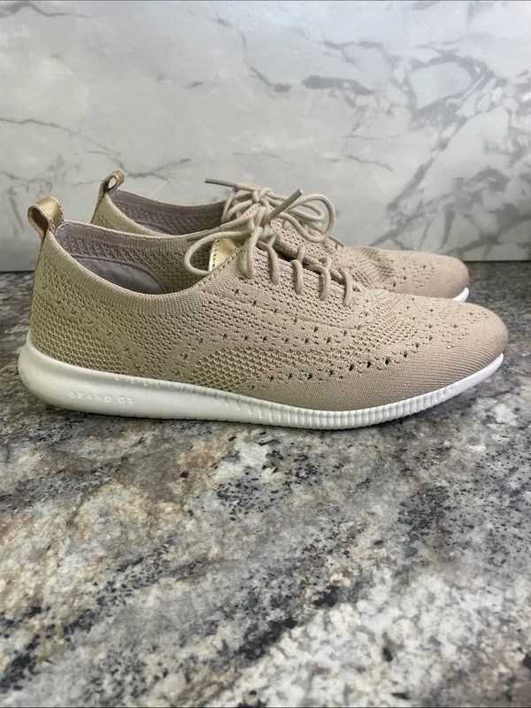 Women's 2.ZERØGRAND Stitchlite™ Wingtip Oxfords - Image 2