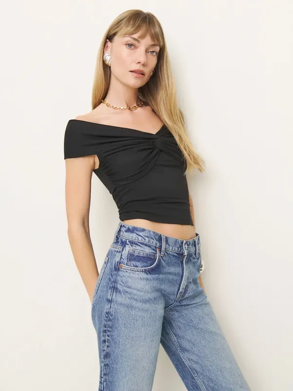 NWOT Reformation Ezlynn Knit Top in Black - Image 2