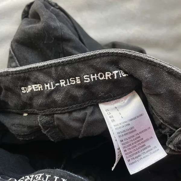 american eagle shorts  - Image 2
