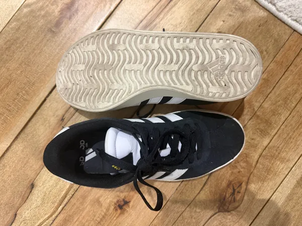 Women’s Adidas VL Court 3.0 Sneakers - Image 6