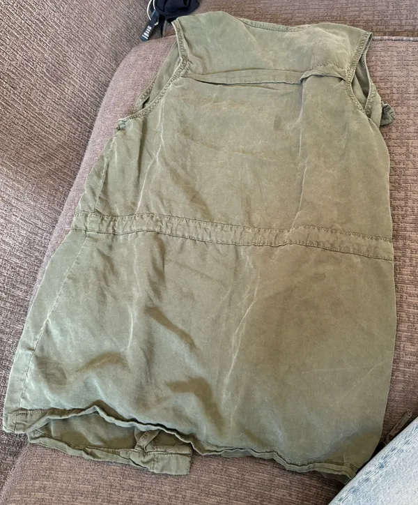 Universal Threads Vest - M - Image 3