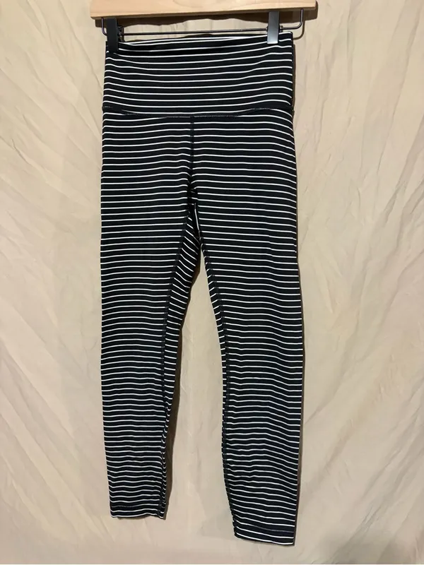 Lululemon Wunder Under High-Rise Tight 25" *Luxtreme - Image 2