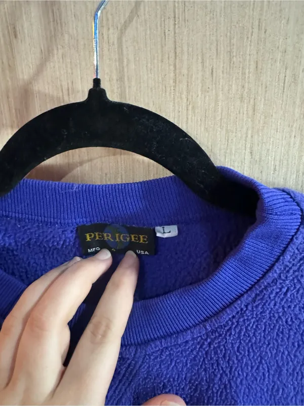 Perigee Taos Purple Fleece Crewneck Sweatshirt Size Large - Image 3