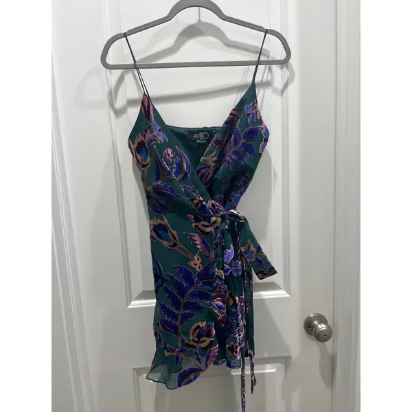 PatBO Nightflower Burnout Velvet Wrap Mini Dress Sz 0 - Image 2