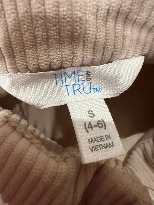 Time & Tru Corduroy Vest - Image 4