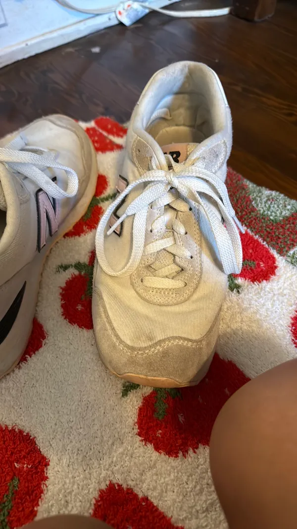 New Balance Shoes - Image 3