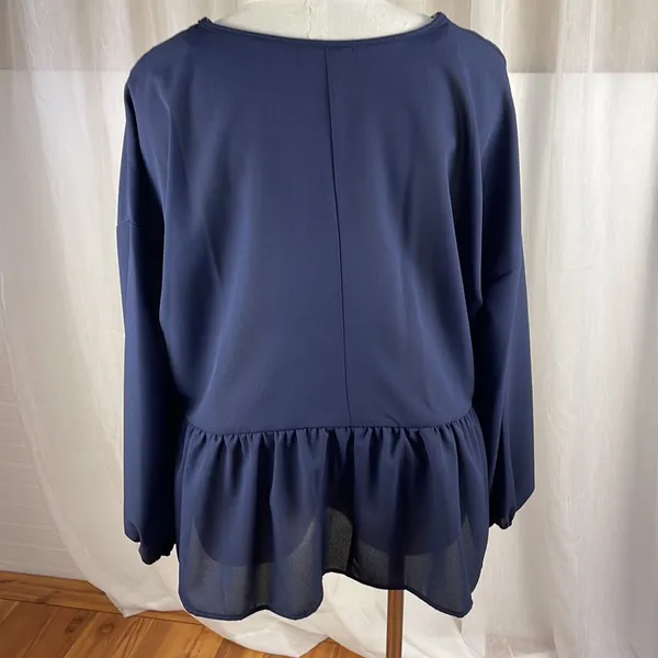 Haptics Navy Babydoll Peplum Blouse Top V-Neck Plus Size Oversized 1X NWOT - Image 4