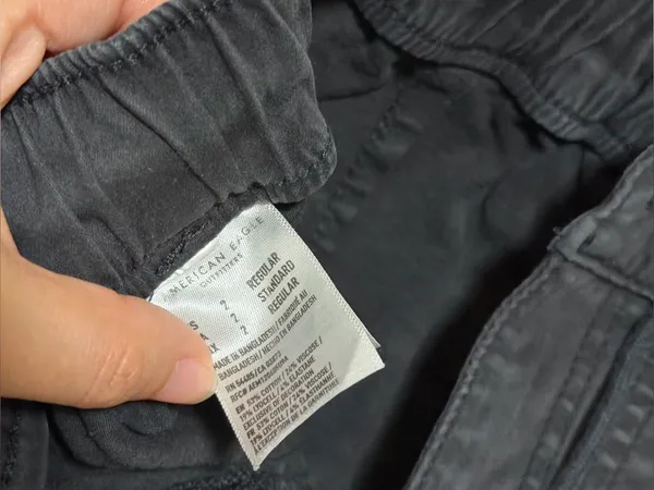 American Eagle Women Super Stretch Black Drawstring Jogger Cargo‎ Pants size 2 - Image 8