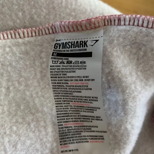 Gymshark Sweatshirt  EUC  - Image 9