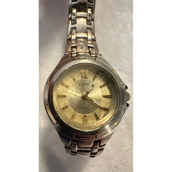 LUXE Swiss‎ Quartz Women's Silver Tone Analog Watch Elegant Timepiece - Image 6