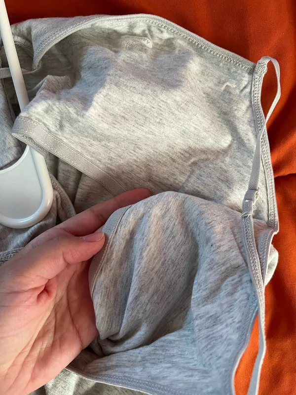 Old Navy Heather Grey Cami - Image 6