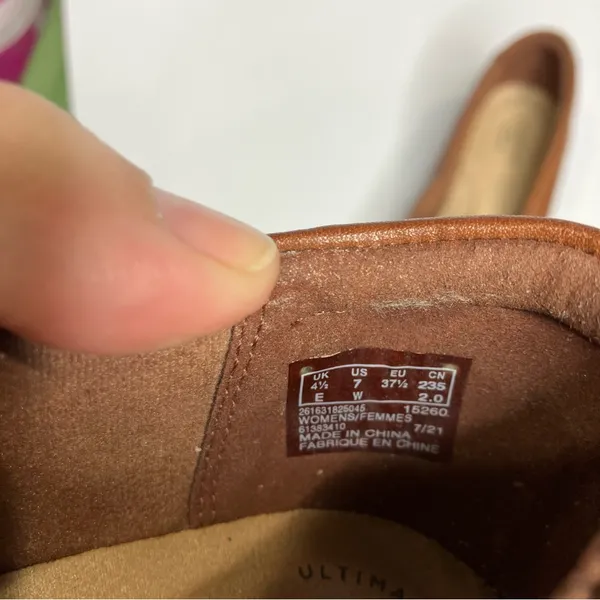 Clarks brown leather loafers slip‎ on loafers business casual comfort women’s 7 - Image 5