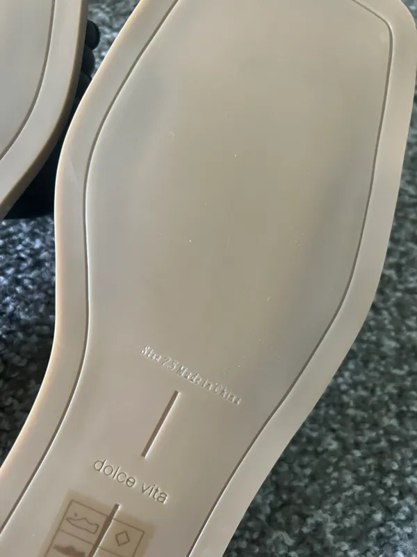 Dolce vita Sandal nwot  - Image 2