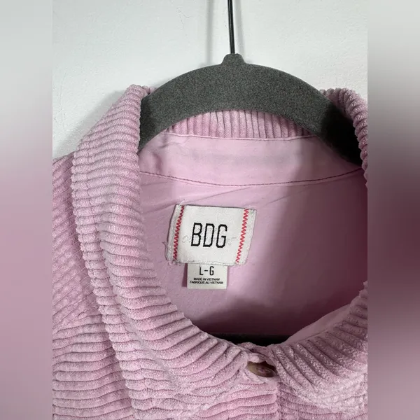 BDG‎ Urban Outfitters Pink Corduroy Cropped Jacket Women’s Large Button Front - Image 8