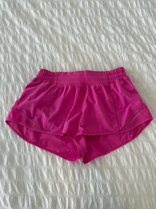 Lululemon Hot Hot Shorts - Image 2