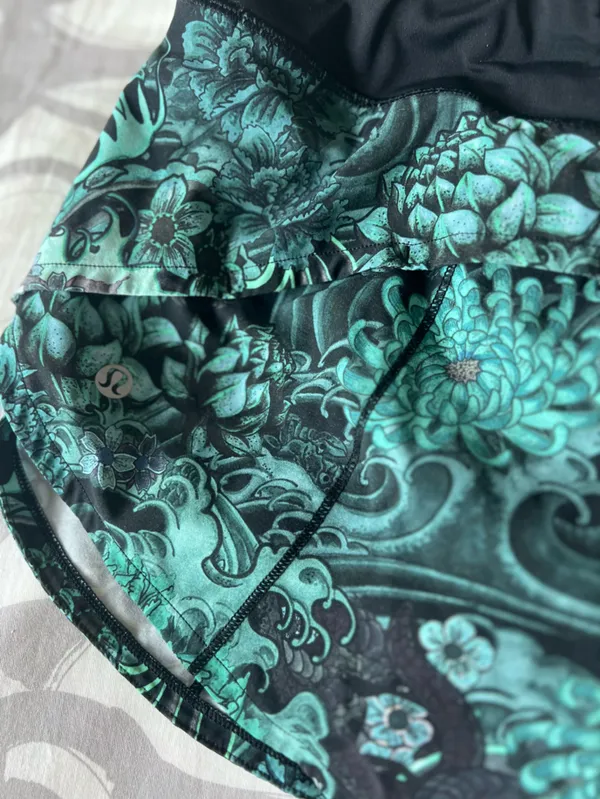 Lululemon speed up shorts - Image 2