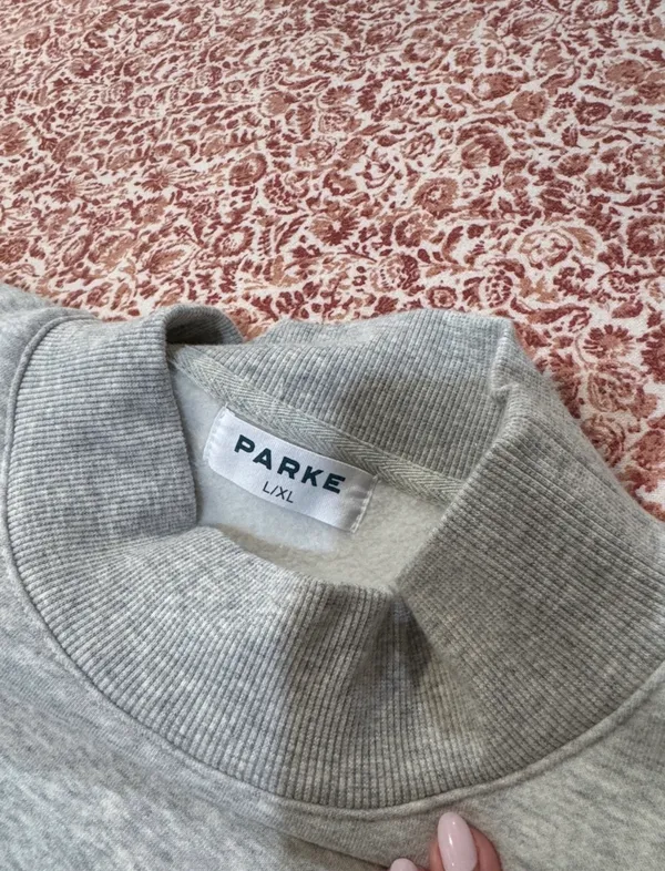 PARKE Mockneck Sweatshirt - Image 4